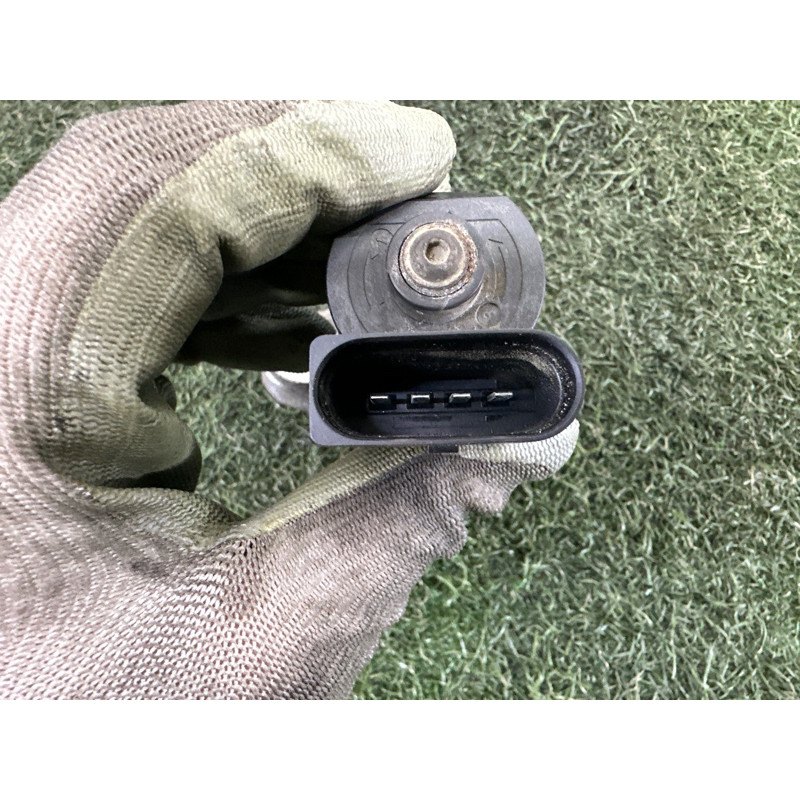 Мотор стояночного тормоза (тормозная система) Volkswagen Touareg NF 2012 3.0 TDI 7P0609724B