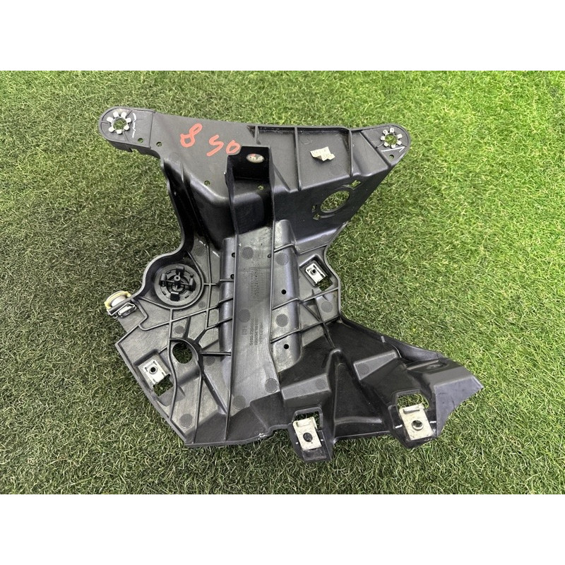 Крепление крыла (кузов и элементы) BMW X5 F15 2015 4.4 51647294544