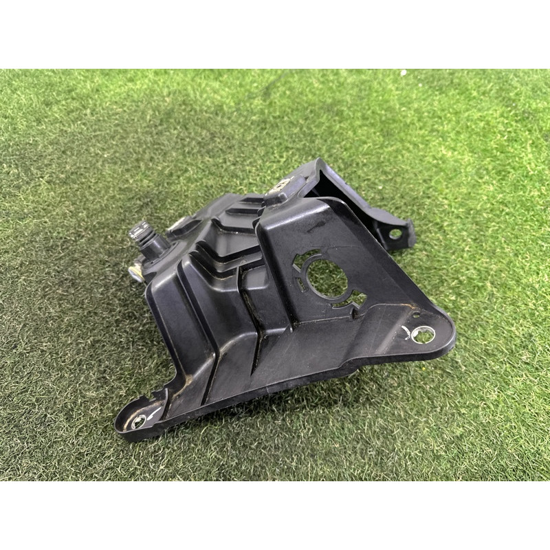 Крепление крыла (кузов и элементы) BMW X5 F15 2015 4.4 51647294544