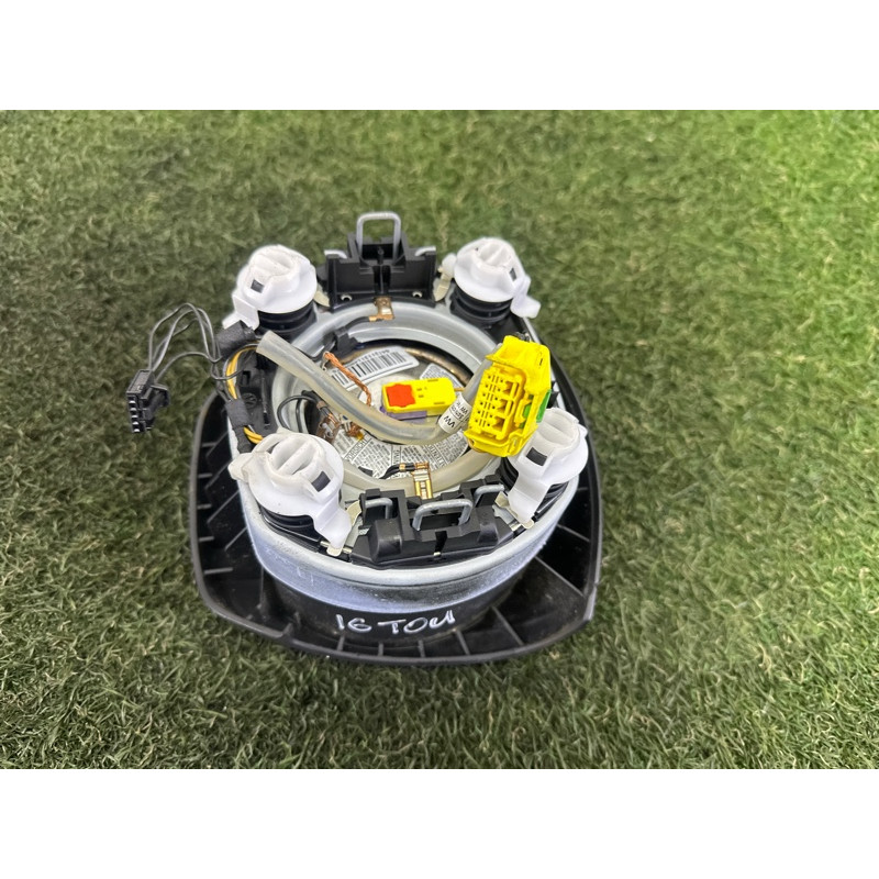 Airbag руля (airbag / безопасность) Volkswagen Touareg NF 2012 3.0 TDI 7P6880201H81U