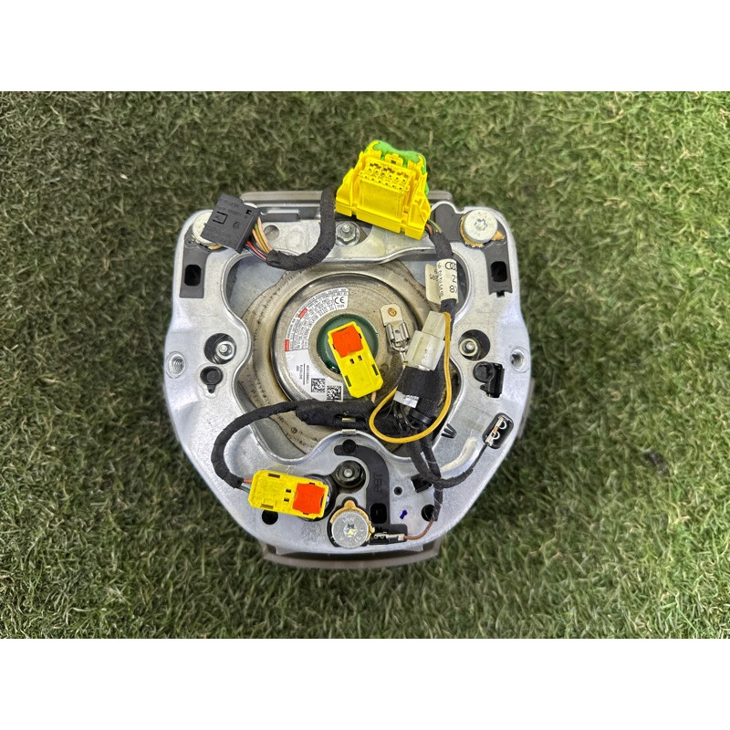 Airbag руля (airbag / безопасность) AUDI Q5 8R 2010 3.2 CALB 8R0880201AQJ42