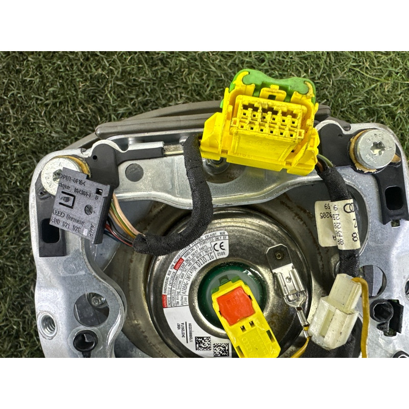 Airbag руля (airbag / безопасность) AUDI Q5 8R 2010 3.2 CALB 8R0880201AQJ42