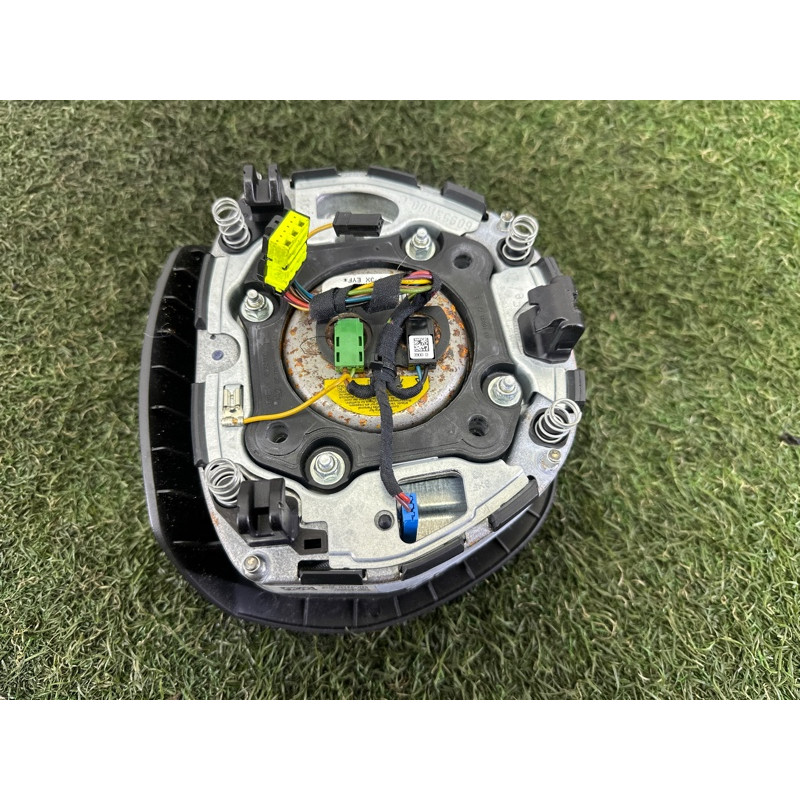 Airbag руля (airbag / безопасность) BMW 7-series F01 2011 3.0 N54 32306778285