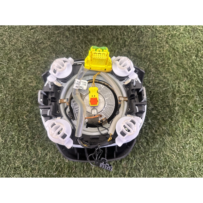 Airbag руля (airbag / безопасность) Volkswagen Touareg NF 2012 3.0 Hybrid CGFA 7P6880201J81U