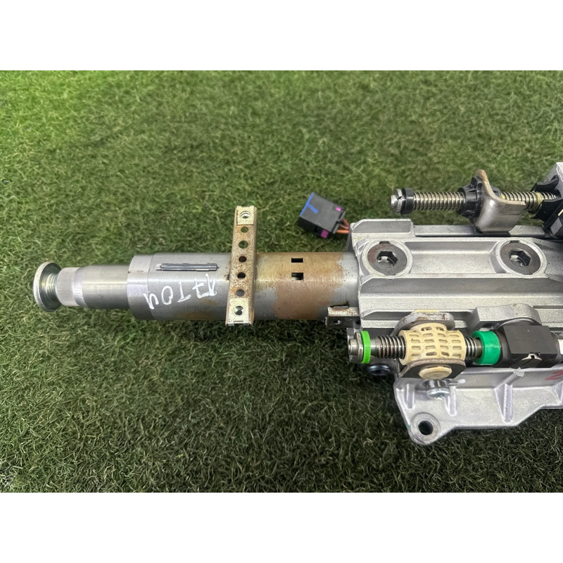 Рулевая колонка с карданчиком (рулевое управление) Volkswagen Touareg NF 2012 3.0 Hybrid CGFA 7P6419501EB