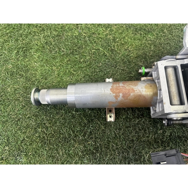 Рулевая колонка с карданчиком (рулевое управление) Volkswagen Touareg NF 2012 3.0 Hybrid CGFA 7P6419501EB