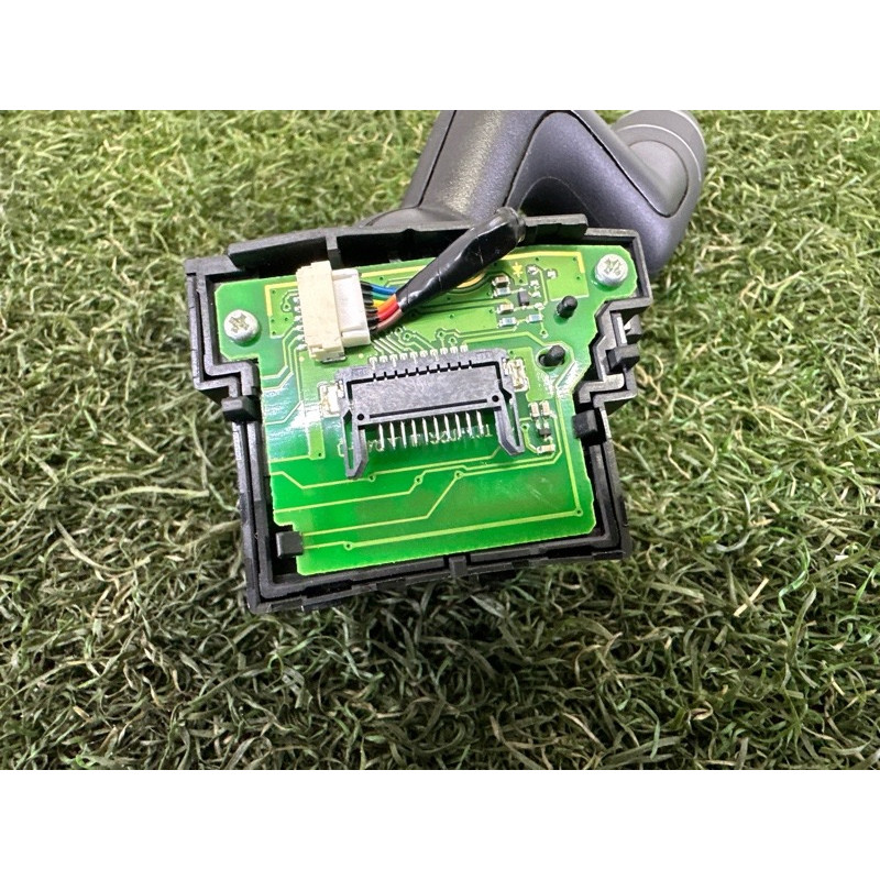 Переключатель дворников (электрика) LAND ROVER RANGE ROVER Sport L494 2016 3.0 Diesel LR024629