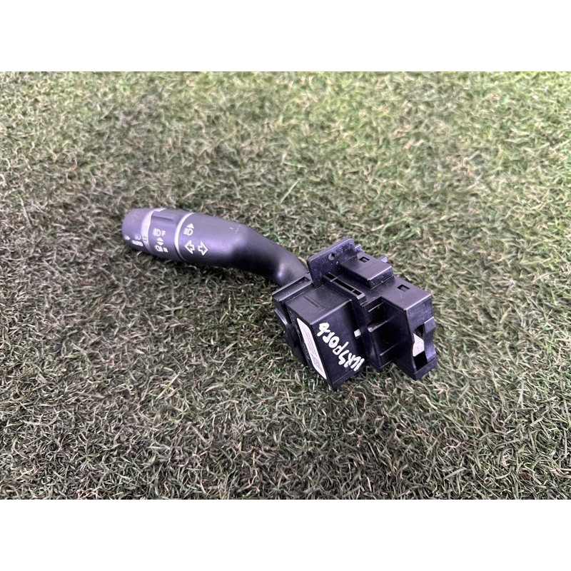 Переключатель поворотов (электрика) LAND ROVER RANGE ROVER Sport L494 2016 3.0 Diesel LR024627