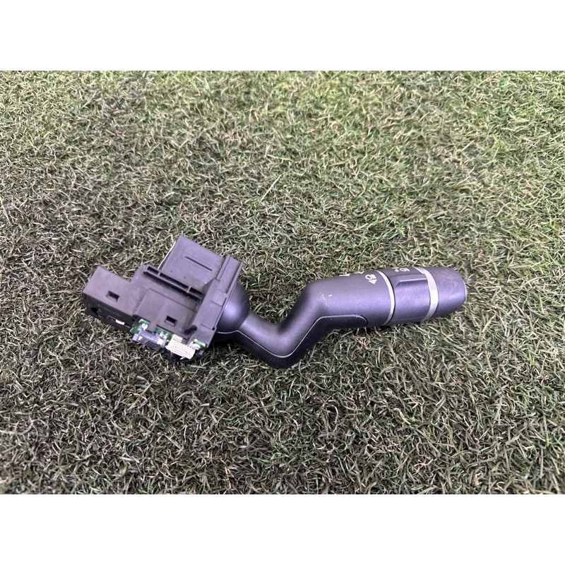 Переключатель поворотов (электрика) LAND ROVER RANGE ROVER Sport L494 2016 3.0 Diesel LR024627