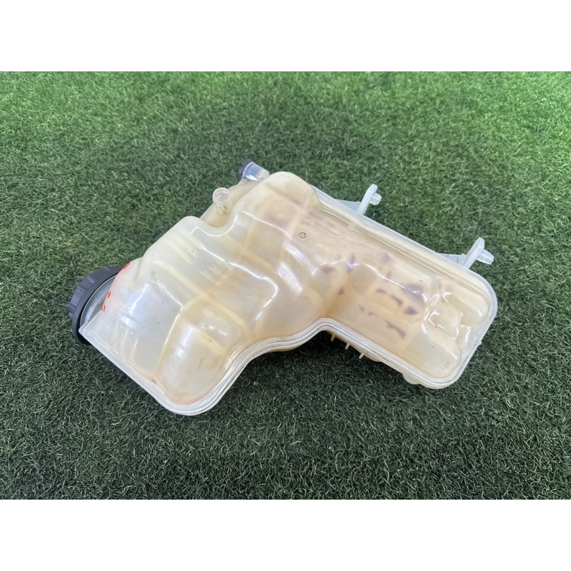 Бачок розширювальний (система охлаждения) LAND ROVER Range Rover L405 2016 5.0 LR034654