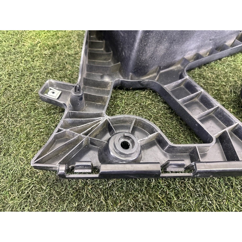 Крепление бампера (кузов и элементы) BMW X5 F15 2015 4.4 51127294721