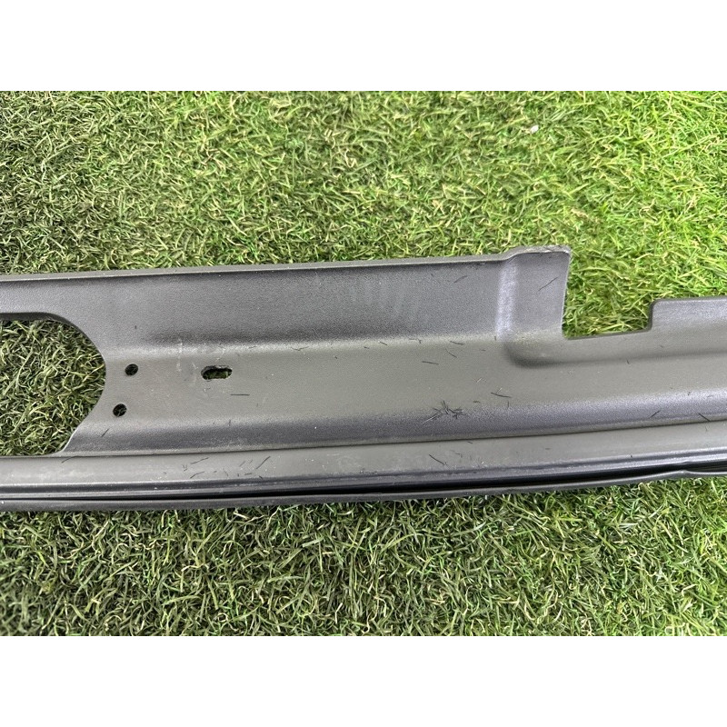 Накладка кришки багажника (кузов и элементы) LAND ROVER Range Rover L405 2016 5.0 LR056775