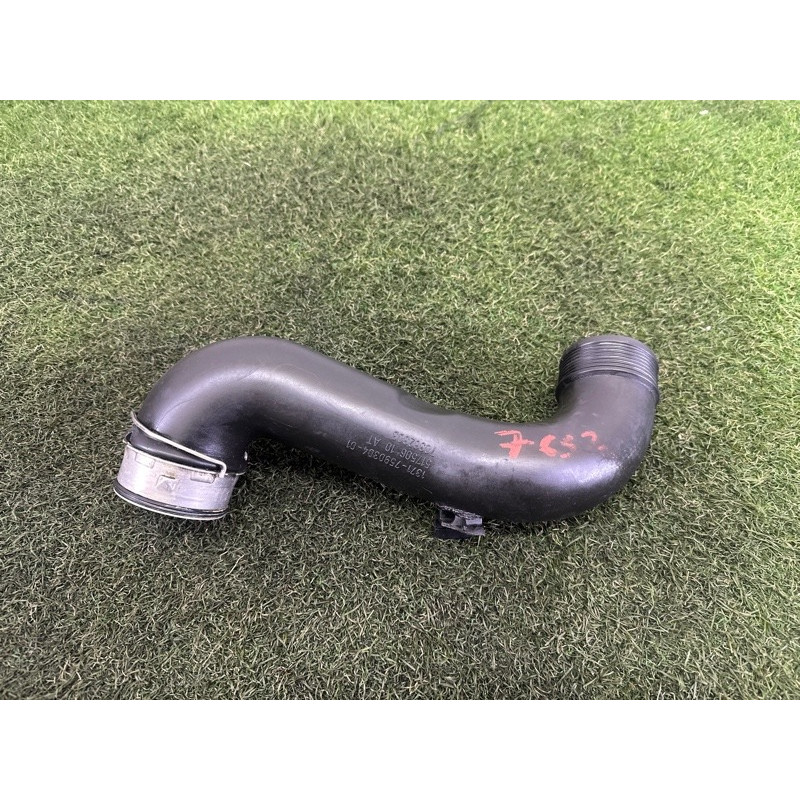 Патрубок интеркулера (двигатель и элементы) BMW 3-series E90 2010 3.0 N54 13717590304