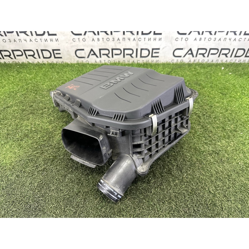Корпус воздушного фильтра (впускная система) BMW 3-series E90 2010 3.0 N54 13717556547