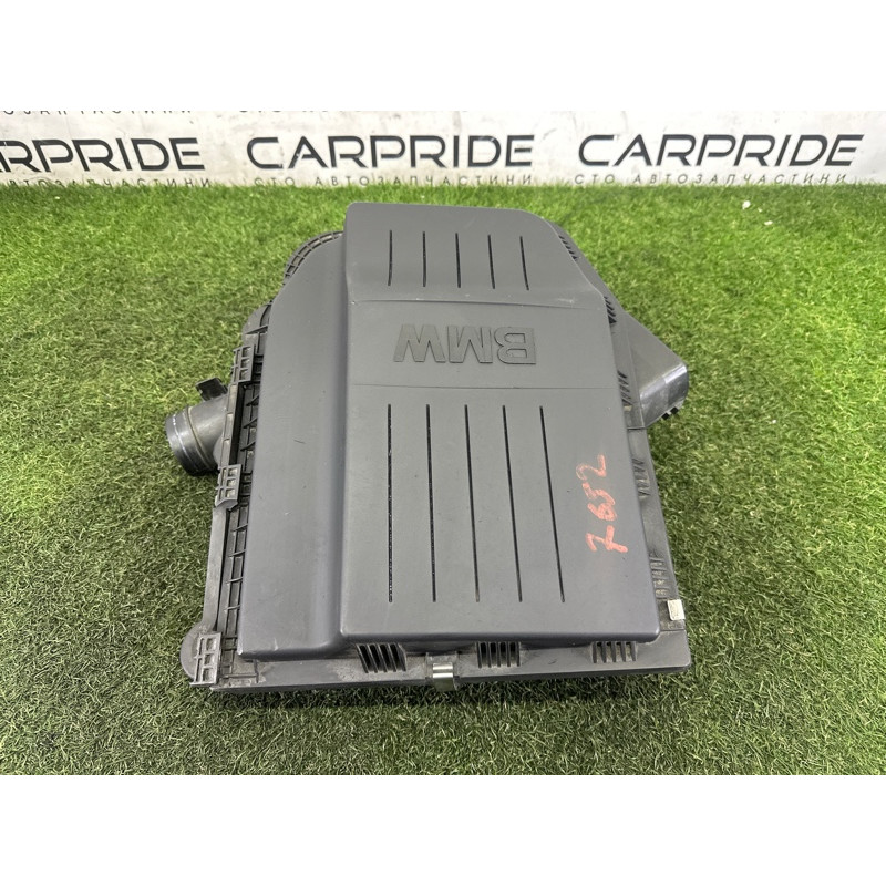 Корпус воздушного фильтра (впускная система) BMW 3-series E90 2010 3.0 N54 13717556547