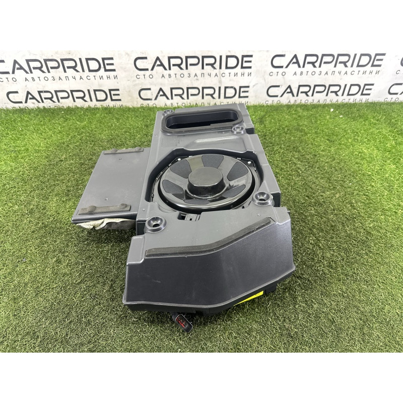 Сабвуфер (электрика) LAND ROVER Range Rover L405 2016 5.0 LR033287