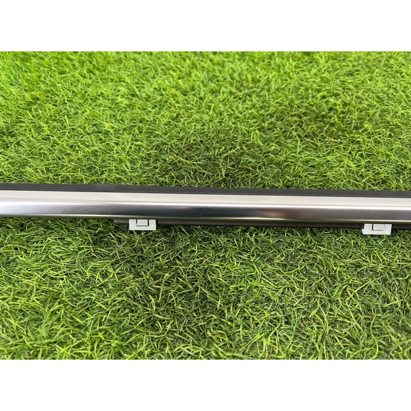 Молдинг скла (кузов і елементи) Hyundai Ioniq AE 2018 1.6 Hybrid 83220G2010