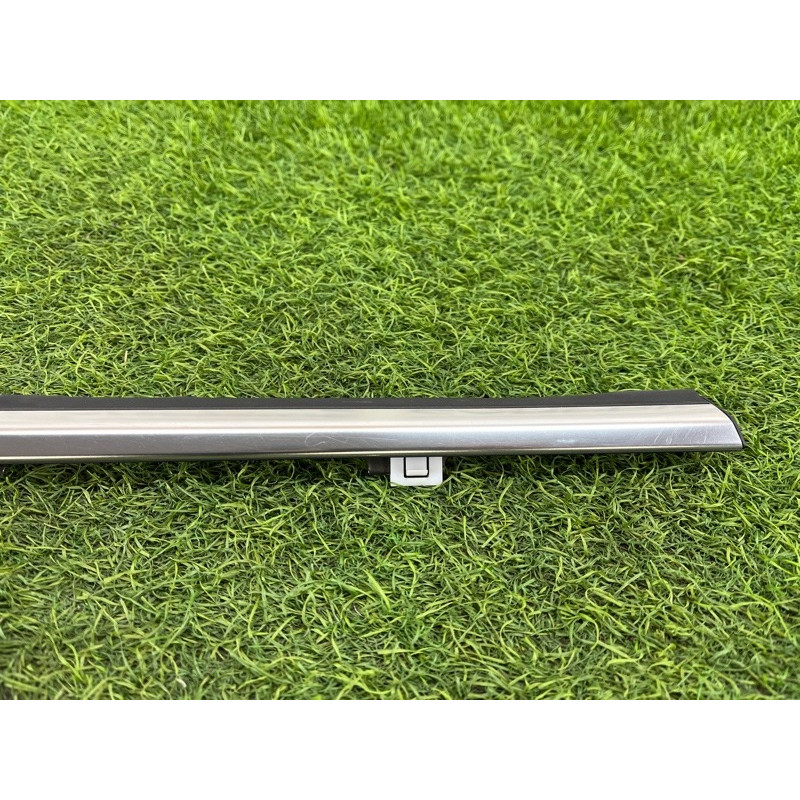 Молдинг скла (кузов і елементи) Hyundai Ioniq AE 2018 1.6 Hybrid 83210G2010