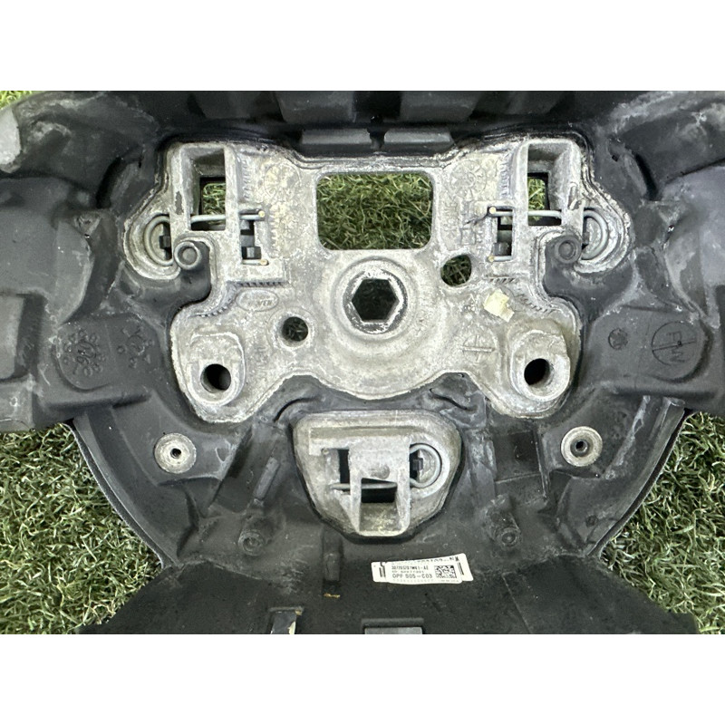 Руль (салон) LAND ROVER Range Rover Evoque L538 2016 2.0 LR047920