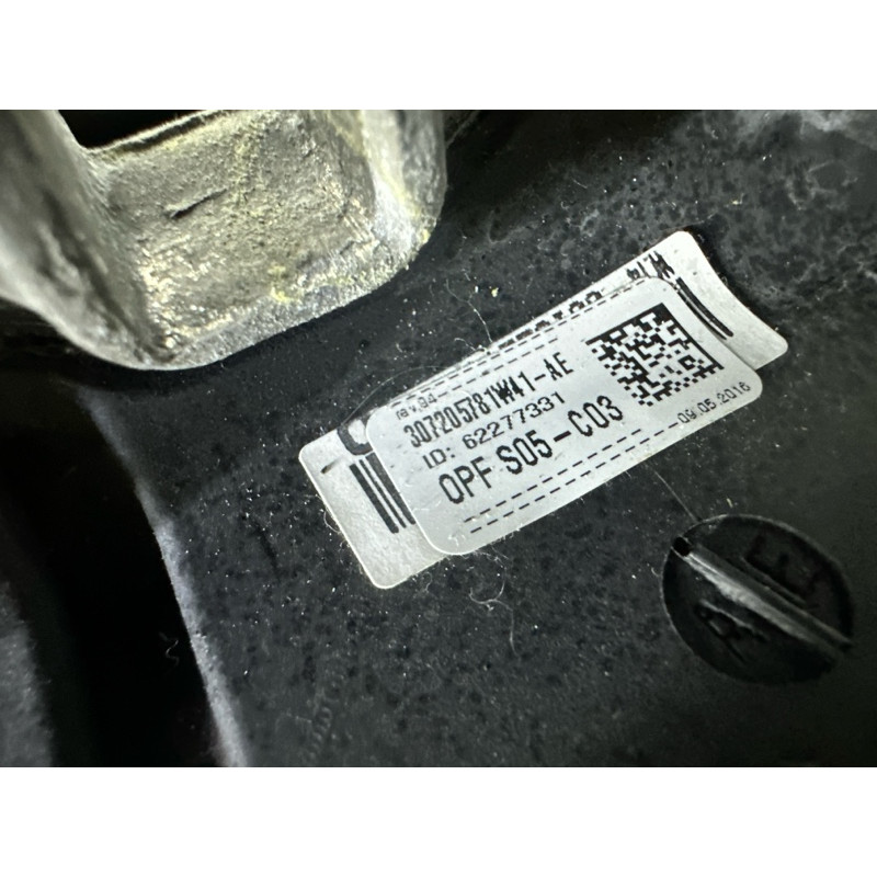 Руль (салон) LAND ROVER Range Rover Evoque L538 2016 2.0 LR047920