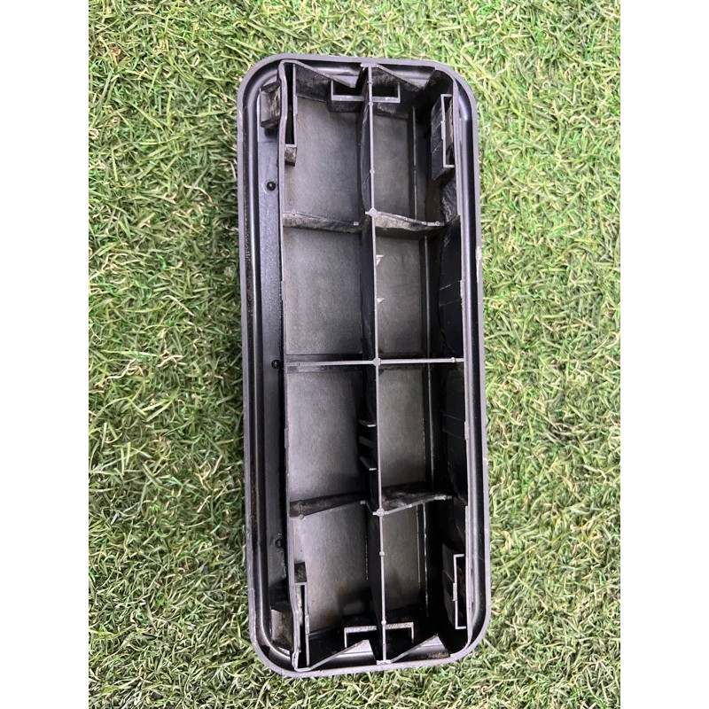 Клапан вентиляции салона (кузов и элементы) Nissan Juke F15 2013 1.6 8200213712b