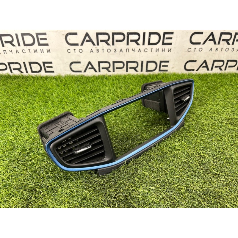 Центральный дефлектор салона (салон) Hyundai Ioniq AE 2018 1.6 Hybrid 84740G2100T9Y