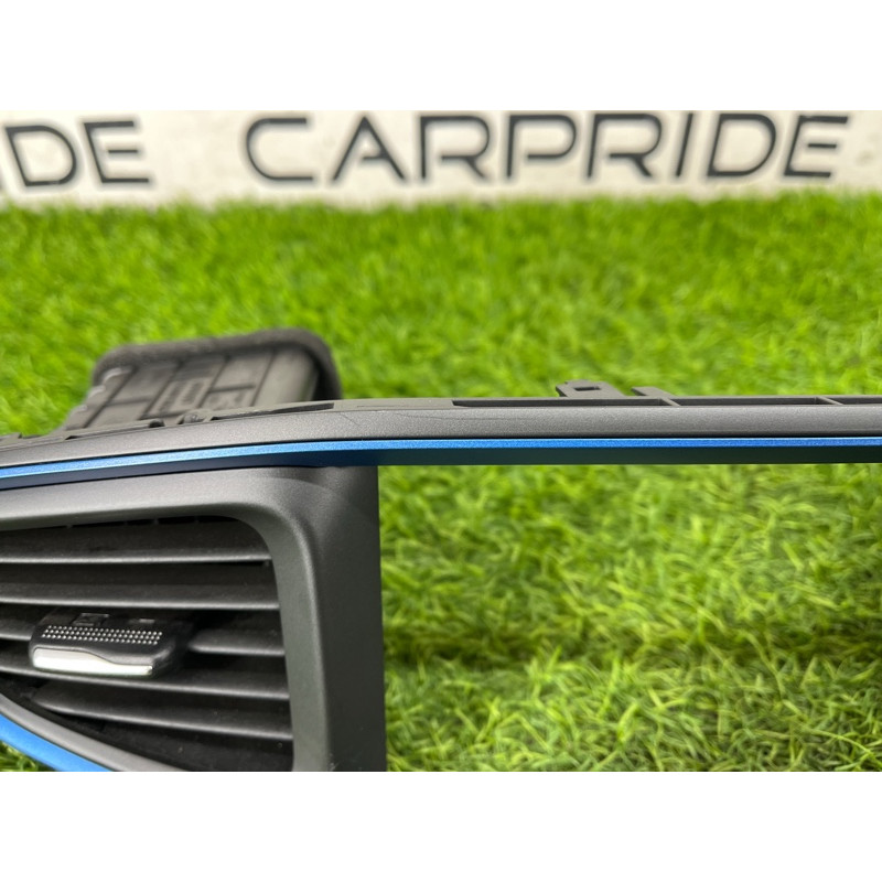 Центральный дефлектор салона (салон) Hyundai Ioniq AE 2018 1.6 Hybrid 84740G2100T9Y