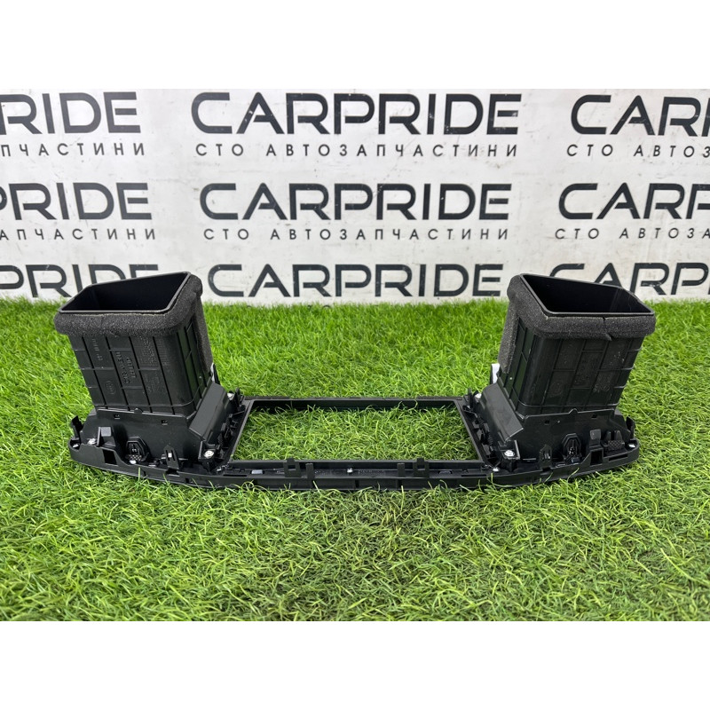 Центральный дефлектор салона (салон) Hyundai Ioniq AE 2018 1.6 Hybrid 84740G2100T9Y