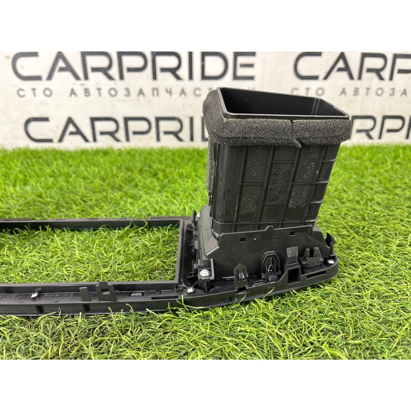 Центральный дефлектор салона (салон) Hyundai Ioniq AE 2018 1.6 Hybrid 84740G2100T9Y