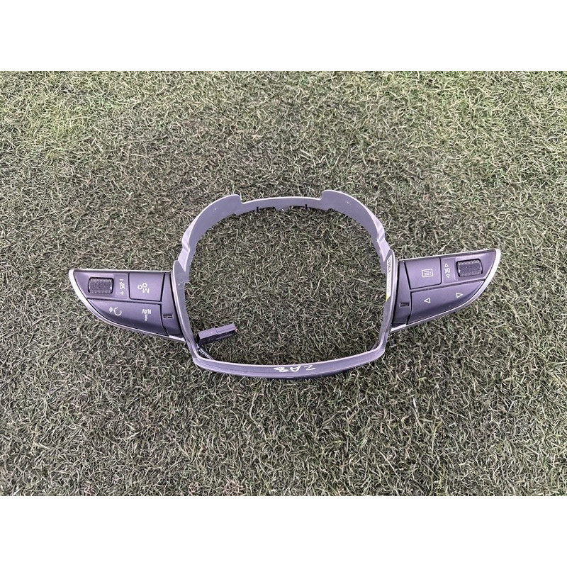 Кнопки руля (электрика / кнопки) AUDI A8 D4 2011 4.2 CDRA 4H0951523JXHA