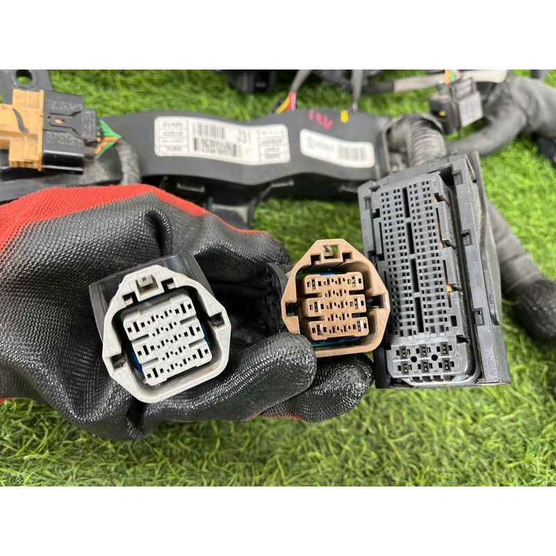 Проводка подкапотная (электрика) Hyundai Ioniq AE 2018 1.6 Hybrid 91220G2010