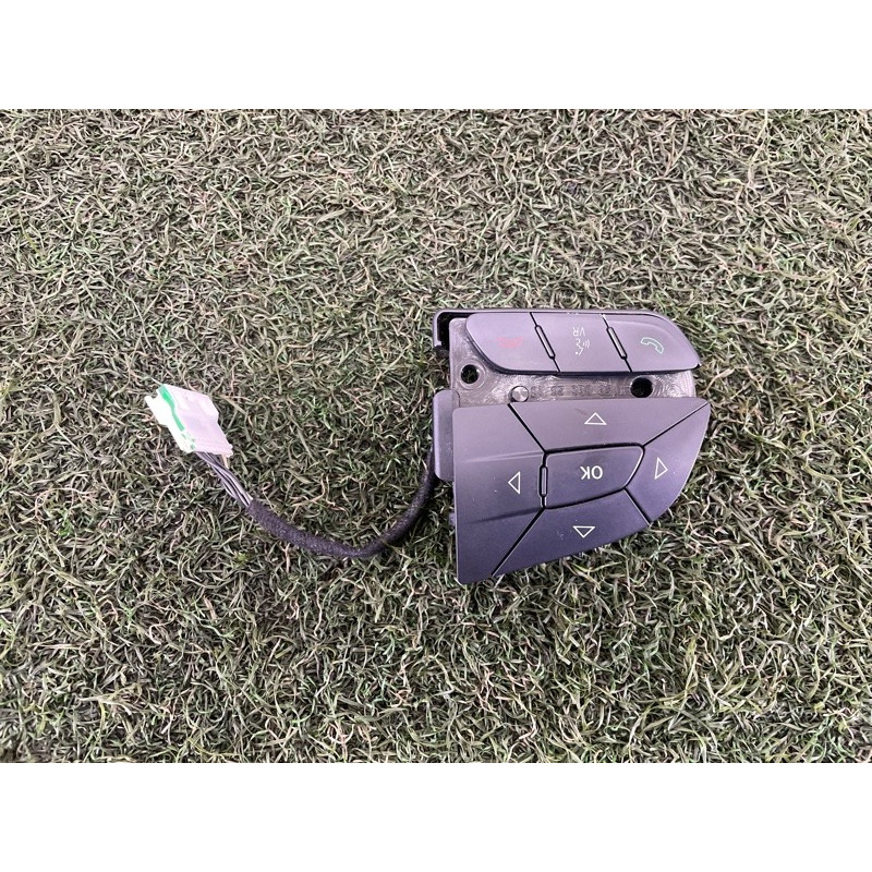 Кнопки руля (электрика / кнопки) Jeep Grand Cherokee WK2 2014 3.0 Diesel 68159639AC