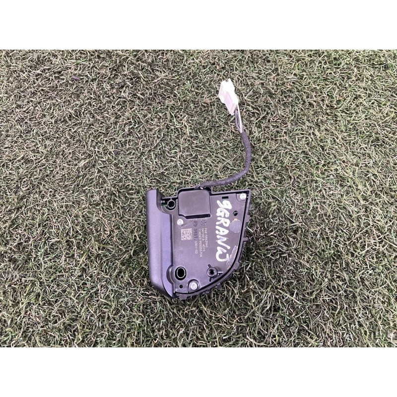 Кнопки руля (электрика / кнопки) Jeep Grand Cherokee WK2 2014 3.0 Diesel 68159639AC