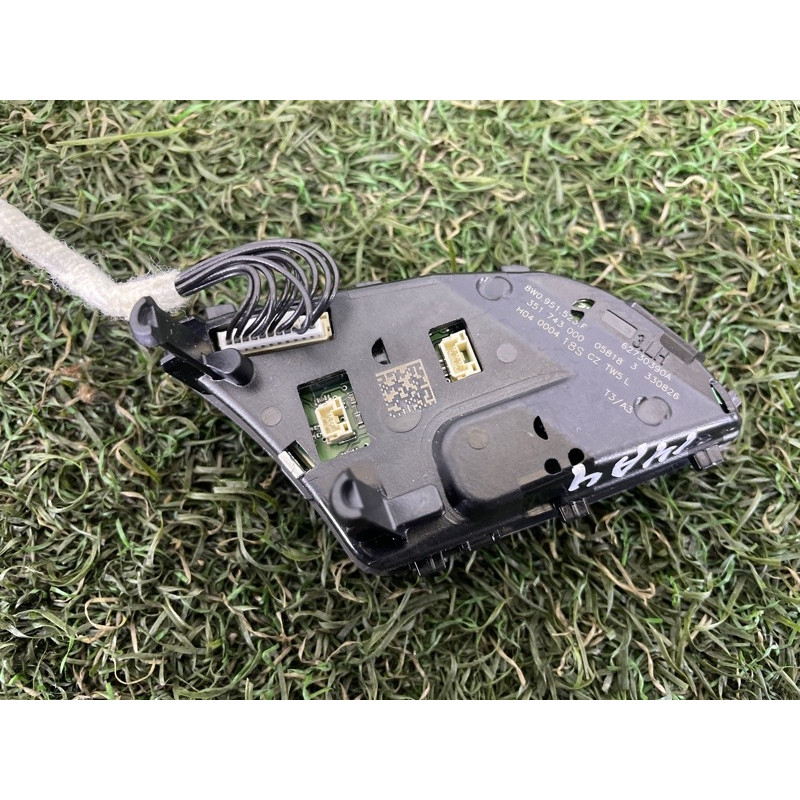 Кнопки руля (электрика / кнопки) AUDI A4 B9 2018 2.0 DBPA 8W0951523FXHA