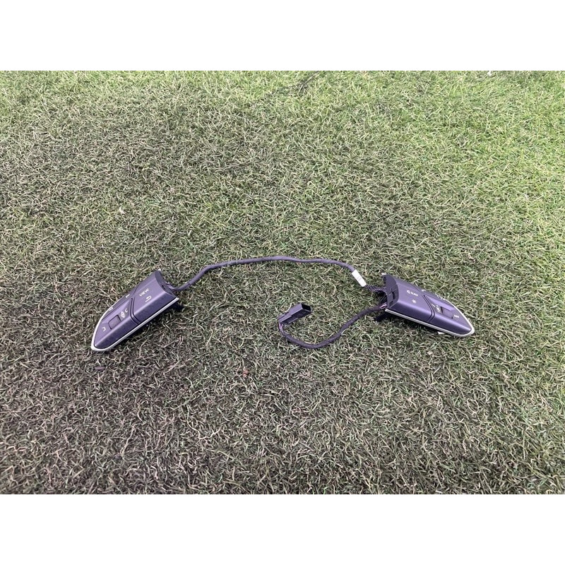 Кнопки руля (электрика / кнопки) AUDI Q5 FY 2018 2.0 DAYB 4M0951523XHA