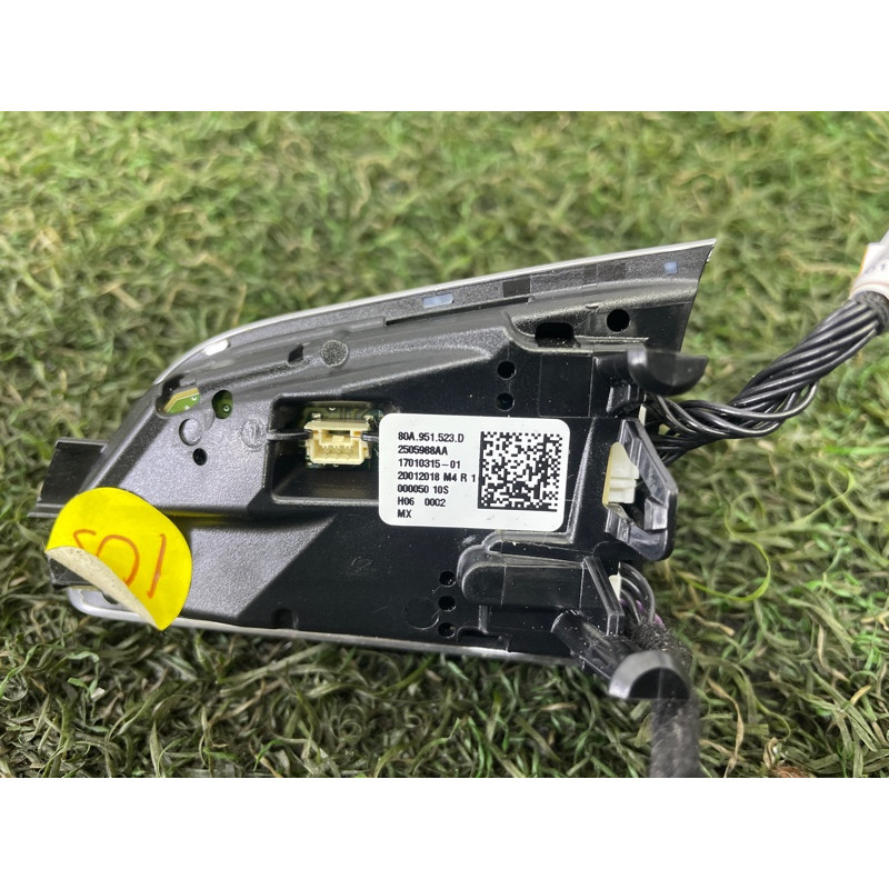 Кнопки руля (электрика / кнопки) AUDI Q5 FY 2018 2.0 DAYB 4M0951523XHA