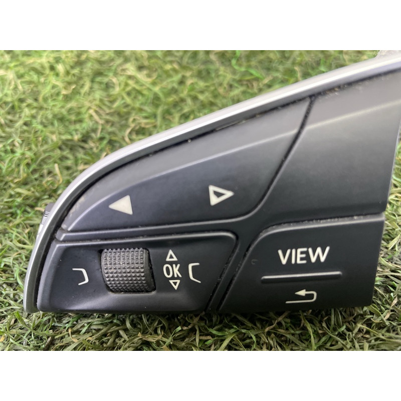 Кнопки руля (электрика / кнопки) AUDI Q7 4M 2017 2.0 TFSI 4M0951523AXHA