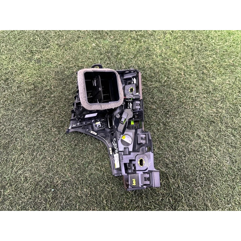 Дефлектор воздуховода (салон) AUDI Q5 FY 2018 2.0 DAYB 80B820901A6PS