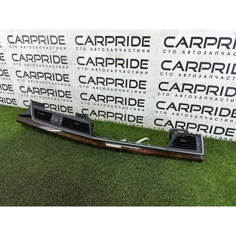 Центральный дефлектор салона (салон) AUDI Q5 FY 2018 2.0 DAYB 80B820902M6PS