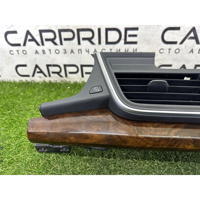 Центральный дефлектор салона (салон) AUDI Q5 FY 2018 2.0 DAYB 80B820902M6PS