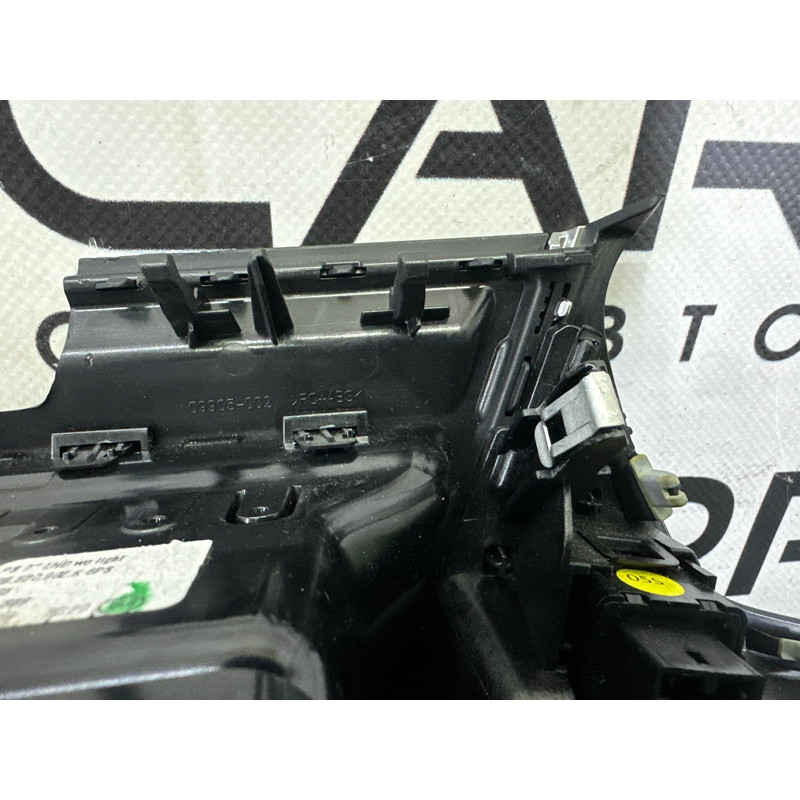 Центральный дефлектор салона (салон) AUDI Q5 FY 2018 2.0 DAYB 80B820902M6PS