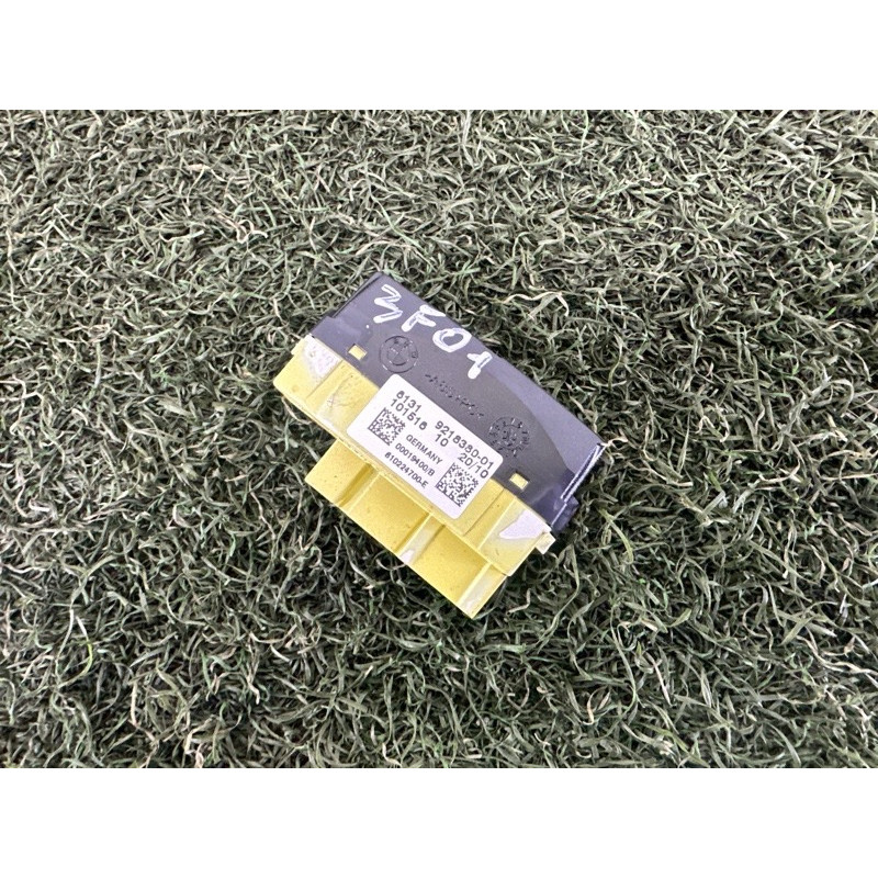 Блок управления мультирулем (электрика / блоки управления) BMW 7-series F01 2011 3.0 N54 61317468009