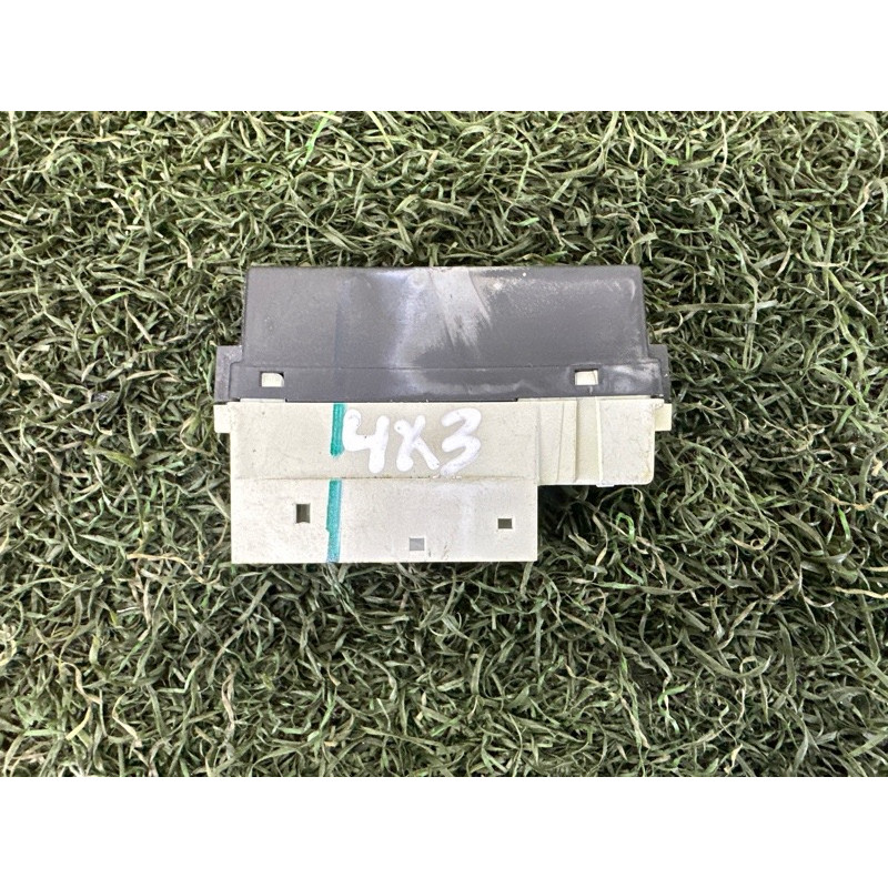 Блок управления мультирулем (электрика / блоки управления) BMW X3 F25 2012 3.0 61317468009