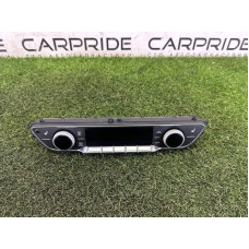 Панель управления климат-контролем