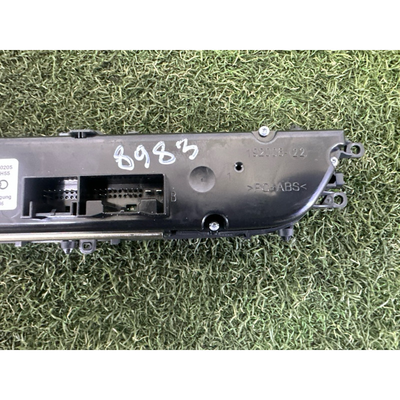 Панель управления климат-контролем (электрика / блоки управления) AUDI A4 B9 2017 2.0 TFSI 8W0820043T5PR