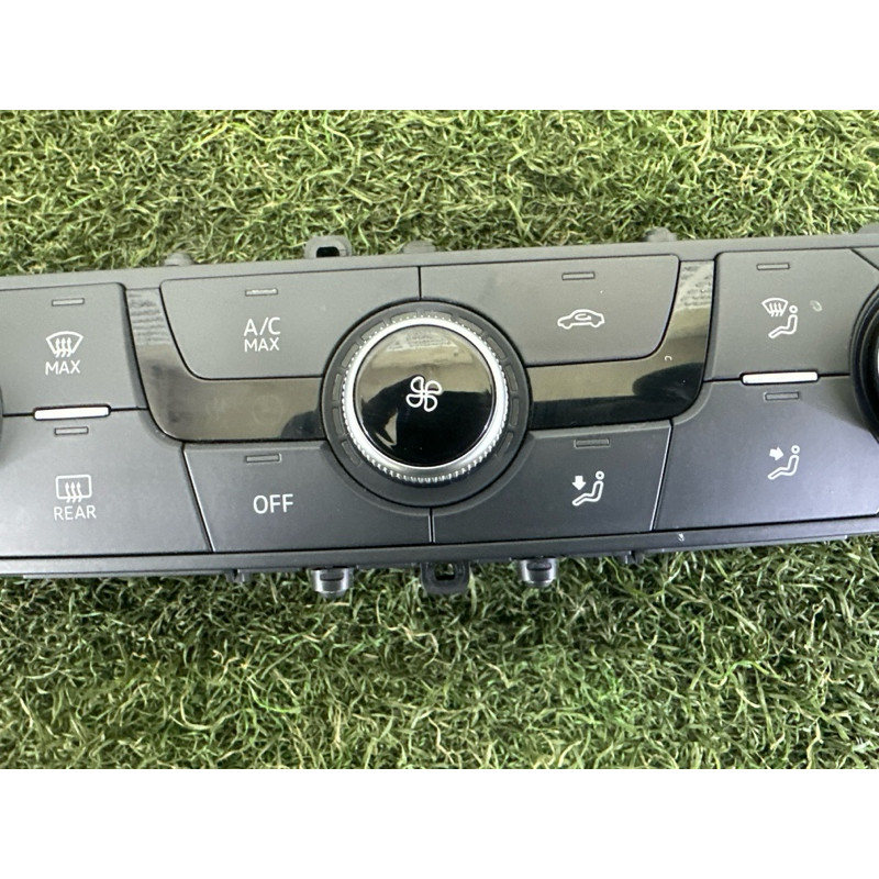 Панель управления климат-контролем (электрика / блоки управления) AUDI Q7 4M 2017 3.0 TFSi 4M0820043RSWI