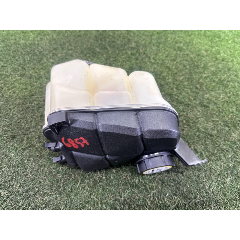 Бачок расширительный (система охлаждения) LAND ROVER Range Rover Evoque L538 2016 2.0 LR024296