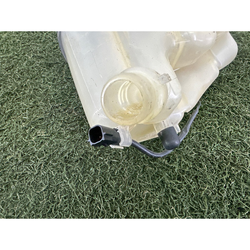 Бачок расширительный (система охлаждения) LAND ROVER Range Rover Evoque L538 2016 2.0 LR024296