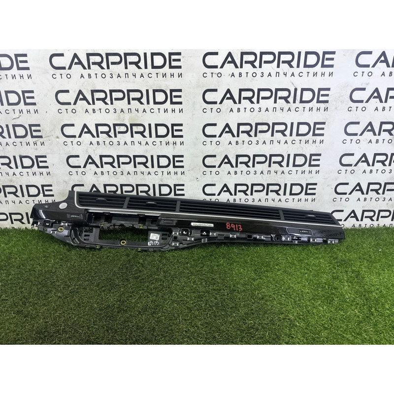 Центральный дефлектор салона (салон) AUDI Q7 4M 2017 3.0 TFSi 4M1820902M6PS