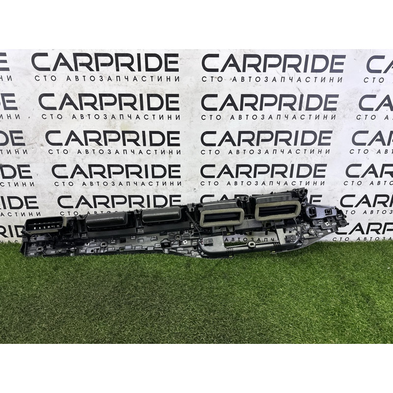 Центральный дефлектор салона (салон) AUDI Q7 4M 2017 3.0 TFSi 4M1820902M6PS